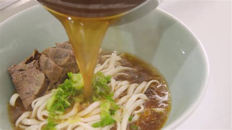 Forget Takeout: How to Make Magic Noodle KC That Rivals Your Favorite Restaurant